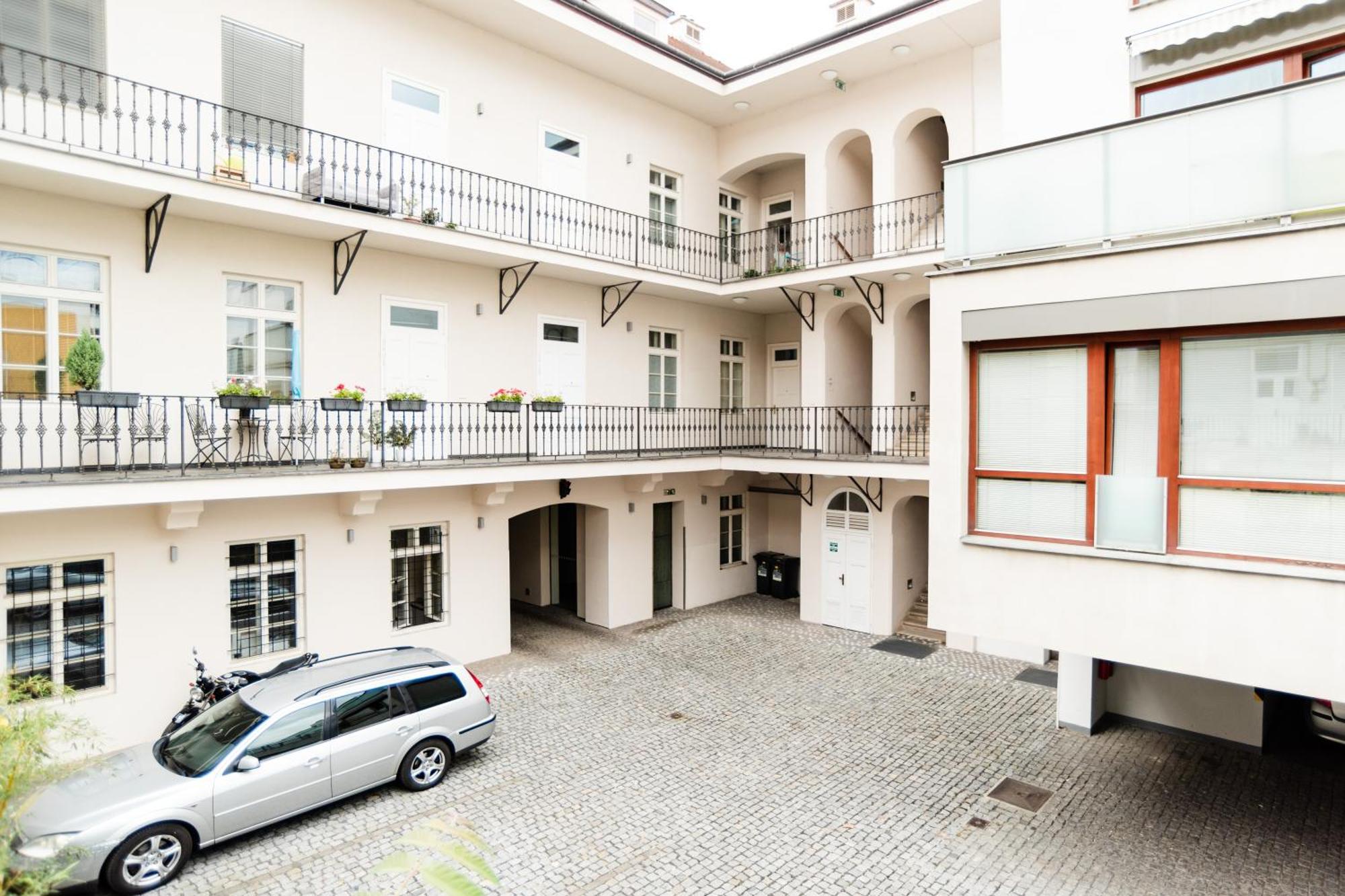 K-14 Apartment Praga Exterior foto